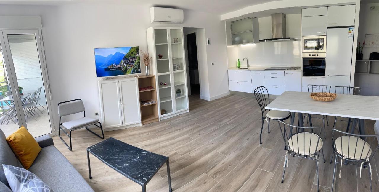 Delux Apartament סאלו מראה חיצוני תמונה